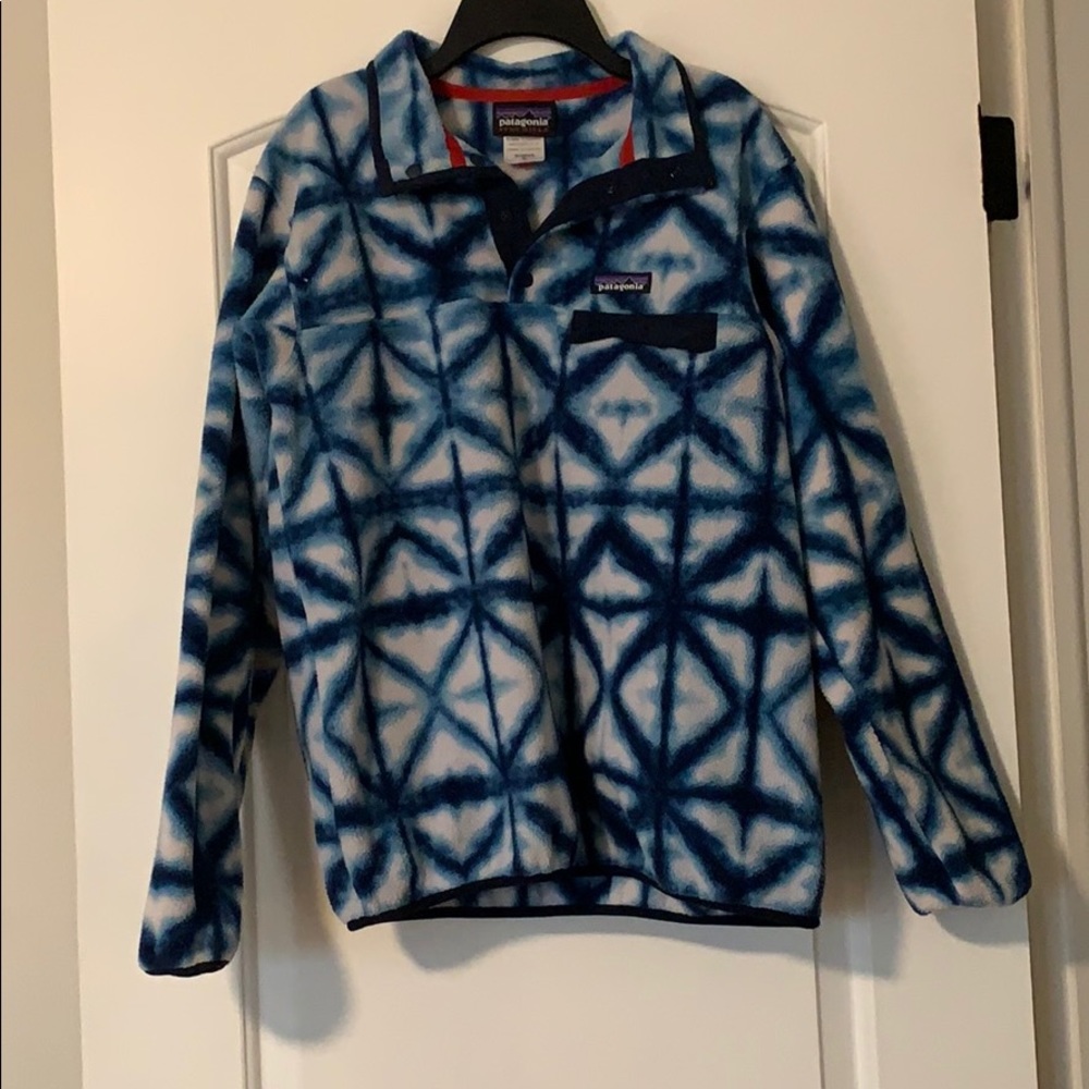 Patagonia Synchilla blue tye dye pattern women’s M